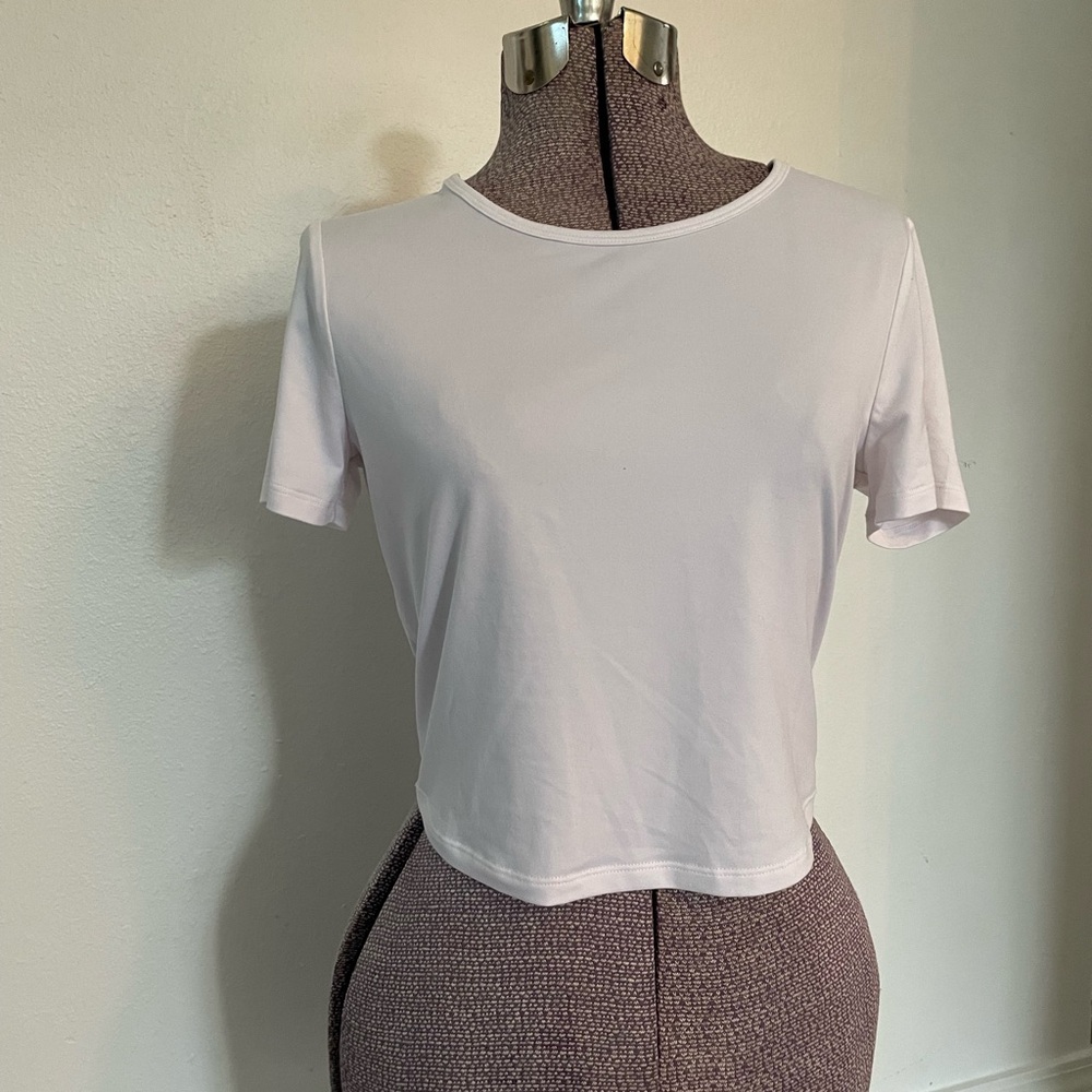 Fabletics White Short Sleeve Tee